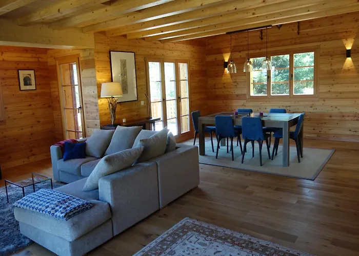 In Les Masses With Storage