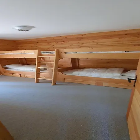 In Les Masses With Storage Chalet Agettes