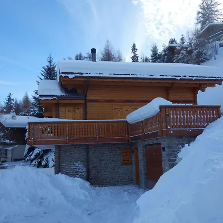 Chalet In Les Masses With Storage Agettes